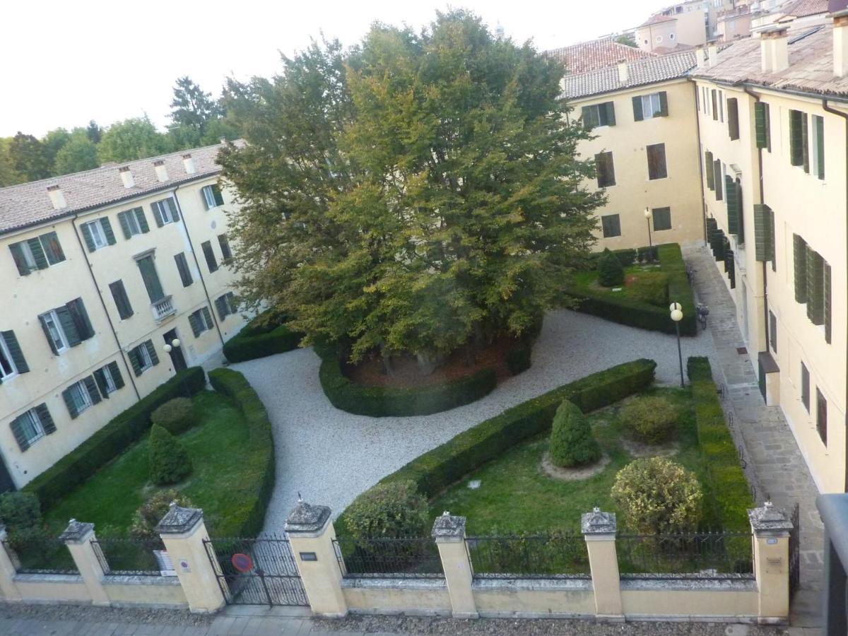 Catoo Dimora Di Design Park In Palazzo Nobiliare Al Duomo Apartment Padova Luaran gambar